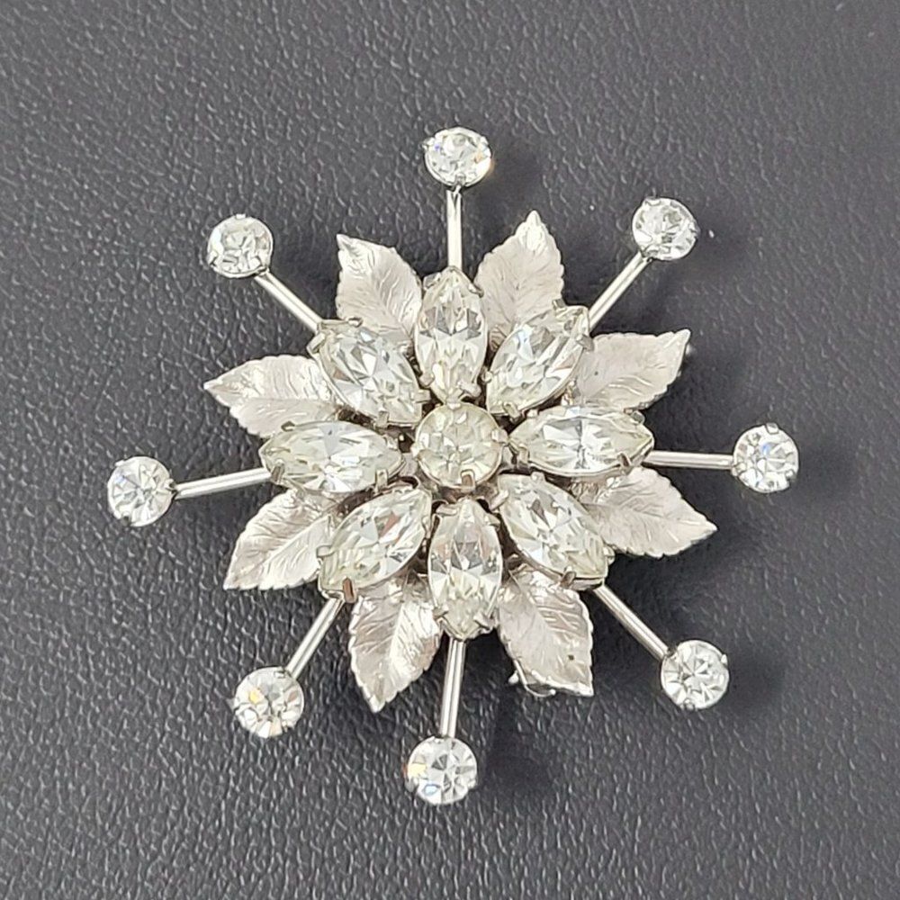Vintage Krementz Signed Atomic Flower Brooch Pendant 3D Silver Clear Rhinestones
